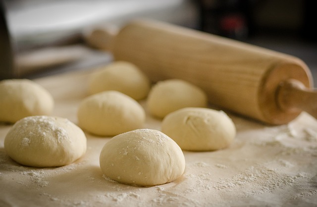 Pizzadeeg meesterwerk: stap voor stap handleiding voor doe-het-zelvers